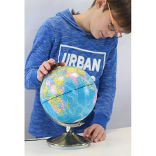 Globe enfant jour et nuit 8+ - Buki Globe enfant jour et nuit 8+ - Buki